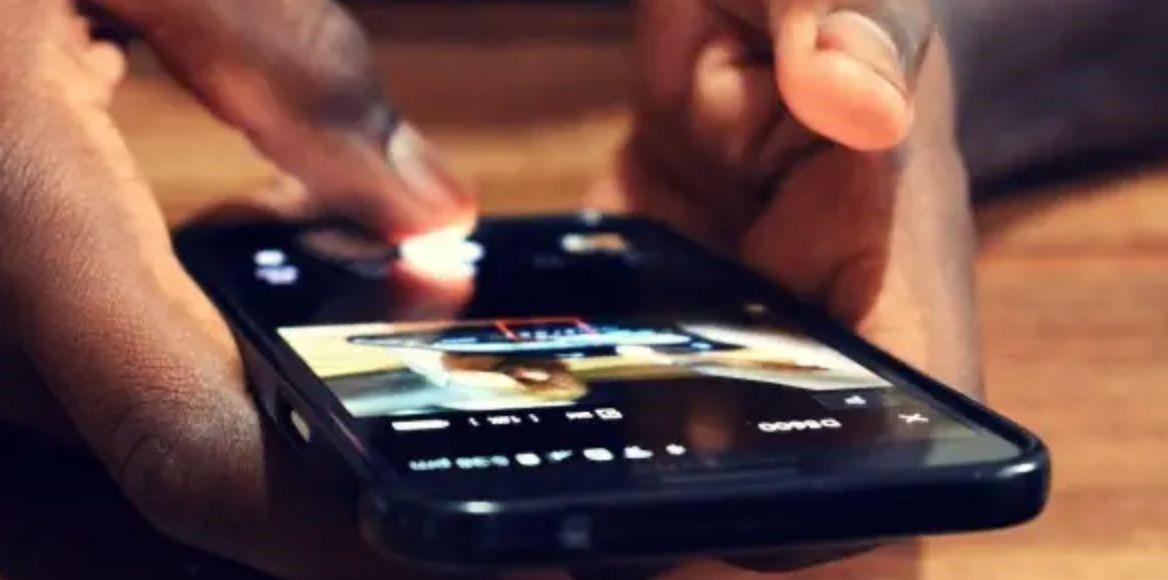 Togo - Publication de contenus sur les réseaux sociaux : le gouvernement invite à la retenue Togo - Publication de contenus sur les réseaux sociaux : le gouvernement invite à la retenue