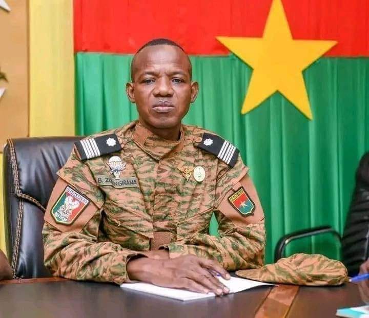 Burkina Faso : l'ex-ministre de la Sécurité nommé Ambassadeur au Tchad Burkina Faso : l'ex-ministre de la Sécurité nommé Ambassadeur au Tchad