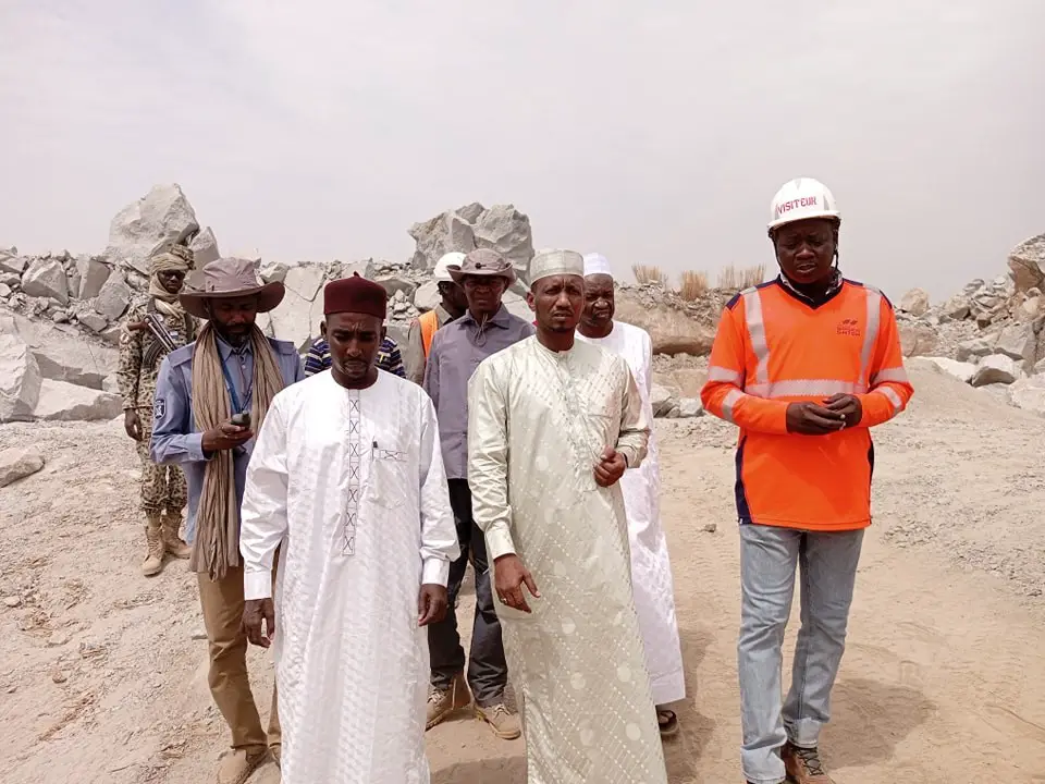 Tchad : Visite d’une délégation du ministère des Mines et de la Géologie sur les sites miniers dans le Mayo Kebbi Ouest