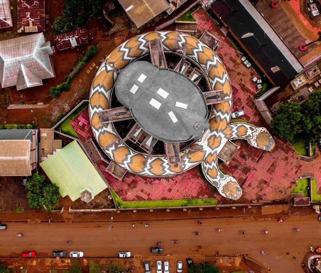 Cameroun : Inauguration du musée des Rois Bamoun riche de plus de 12 500 trésors historiques Cameroun : Inauguration du musée des Rois Bamoun riche de plus de 12 500 trésors historiques