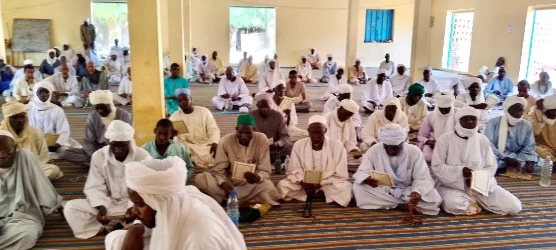 Tchad : le gouverneur du Salamat a participé à la journée de lecture collective du Saint Coran à Am-Timan