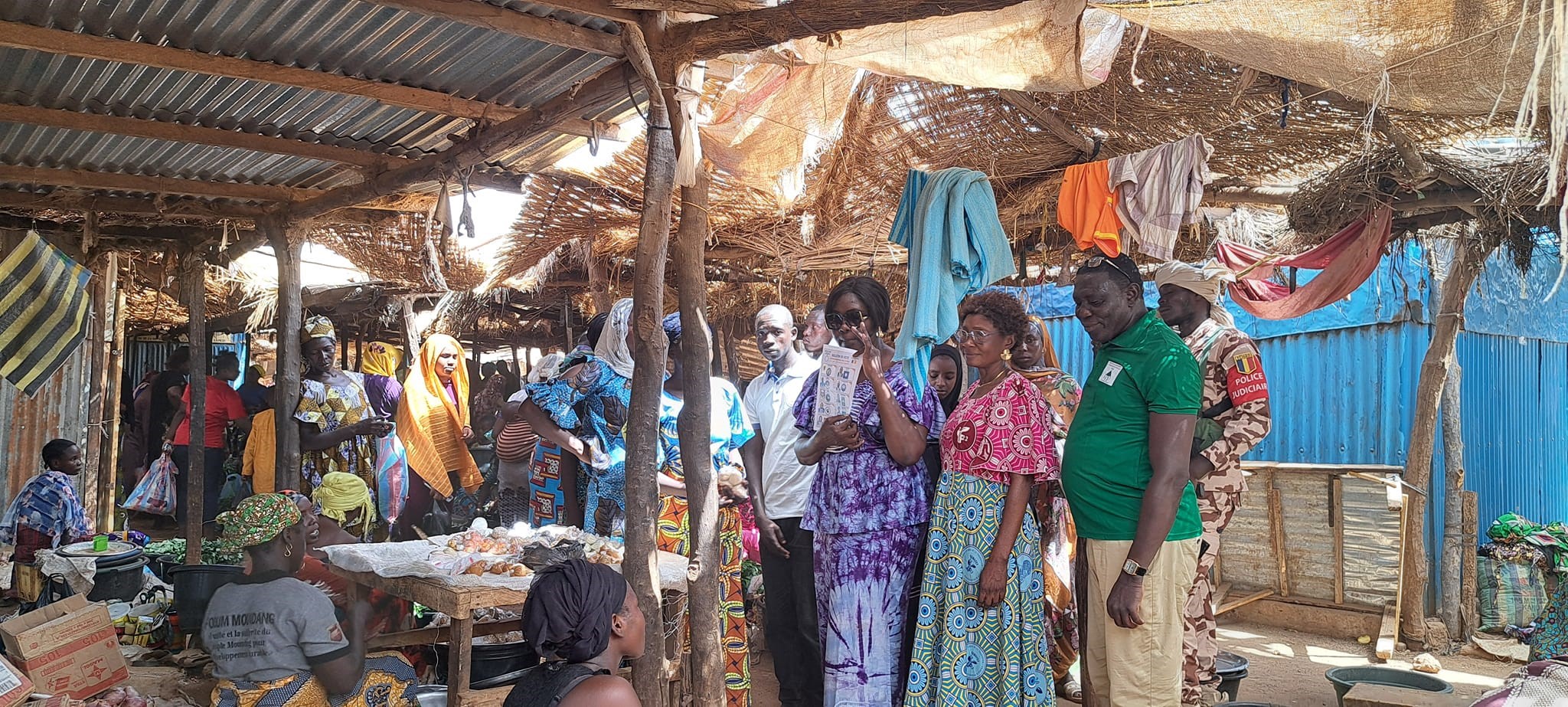 Présidentielle au Tchad : La candidate Lydie Beassemda poursuit sa campagne de proximité dans les marchés et rues de Pala