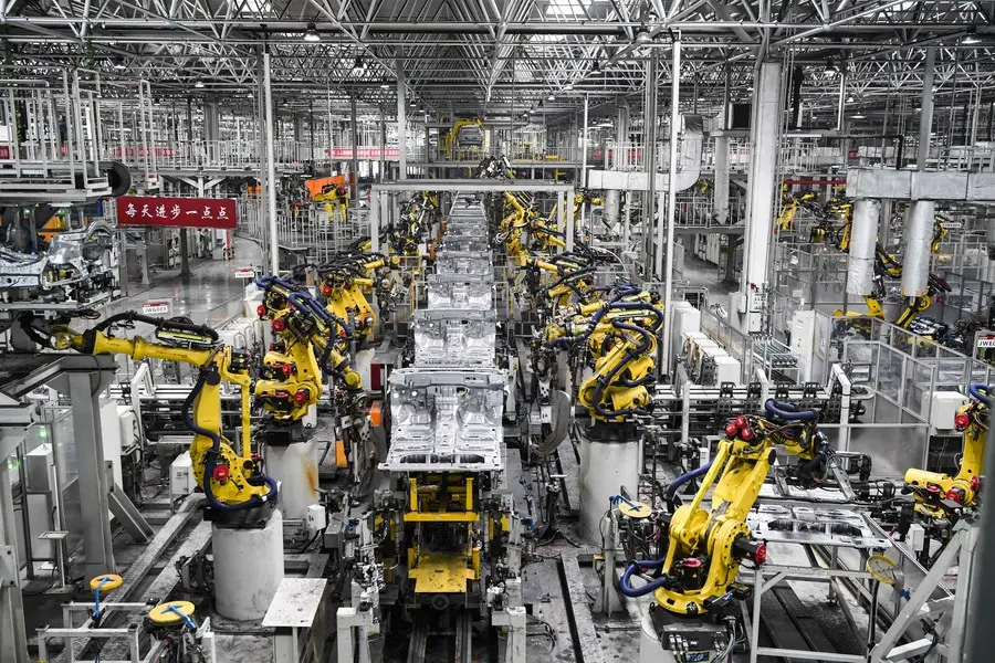 Photo taken on Sept. 22, 2022 shows an intelligent production base of the Great Wall Motors (GWM) in Yongchuan District of Chongqing, southwest China. (Xinhua/Wang Quanchao)