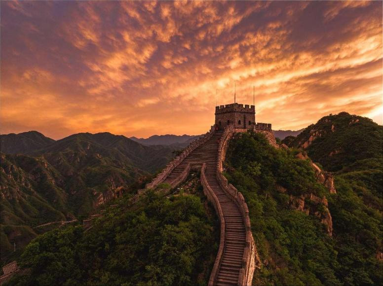 Photo shows the Juyongguan Great Wall in Changping district, Beijing. (Photo by Yang Dong/People's Daily Online)