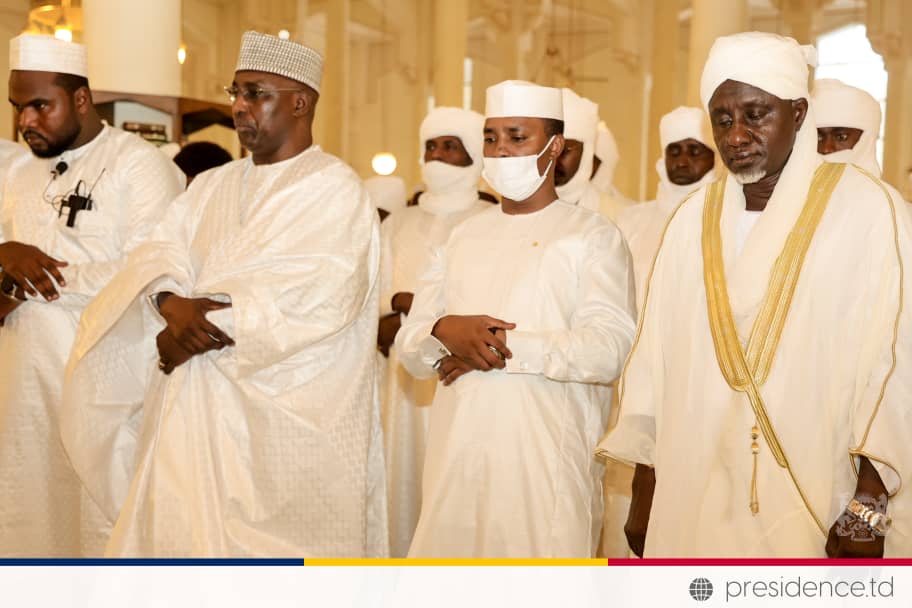 Tchad - Célébration de l'Aïd El Adha : le Président de la République a pris part à la grande prière Tchad - Célébration de l'Aïd El Adha : le Président de la République a pris part à la grande prière