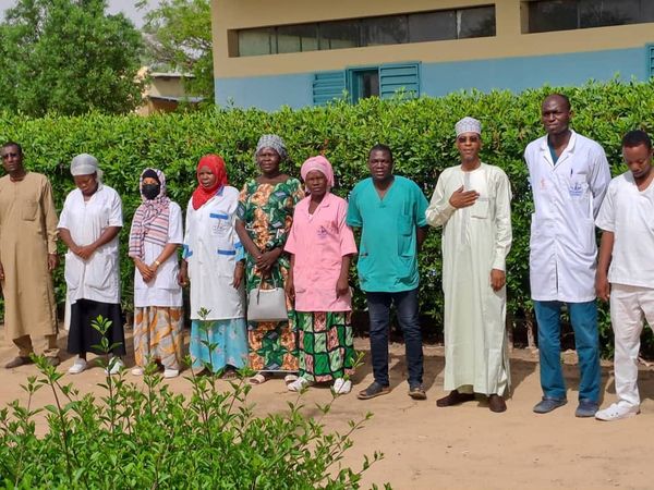 Tchad : Le patriotisme et le dévouement envers le service public s'affichent lors de la levée des couleurs à l'hôpital provincial de Mossoro Tchad : Le patriotisme et le dévouement envers le service public s'affichent lors de la levée des couleurs à l'hôpital provincial de Mossoro