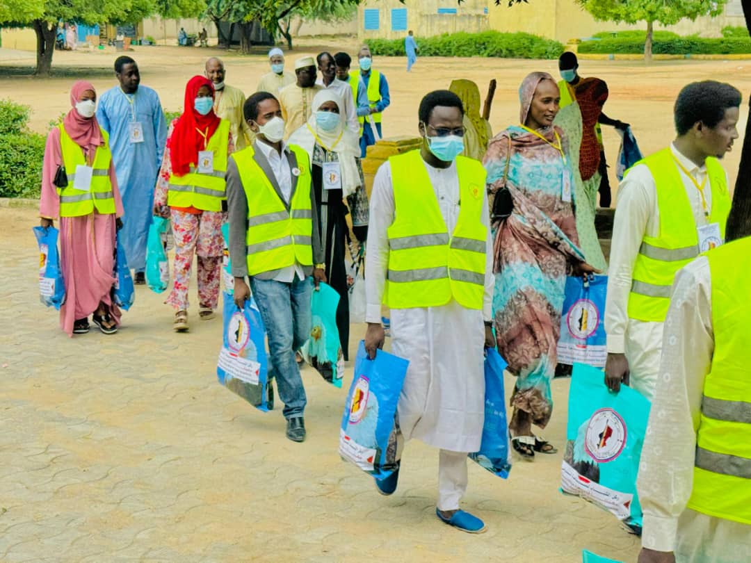 Tchad : à Abéché, l'Association Rouknal-Chabab assiste les patients du CHU Tchad : à Abéché, l'Association Rouknal-Chabab assiste les patients du CHU