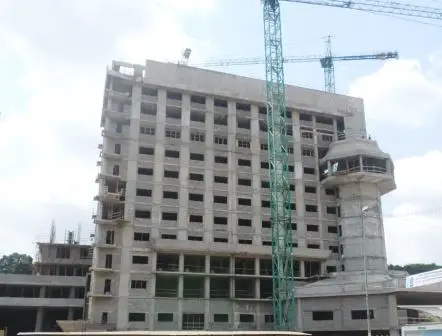 Un immeuble en construction à Yaoundé.