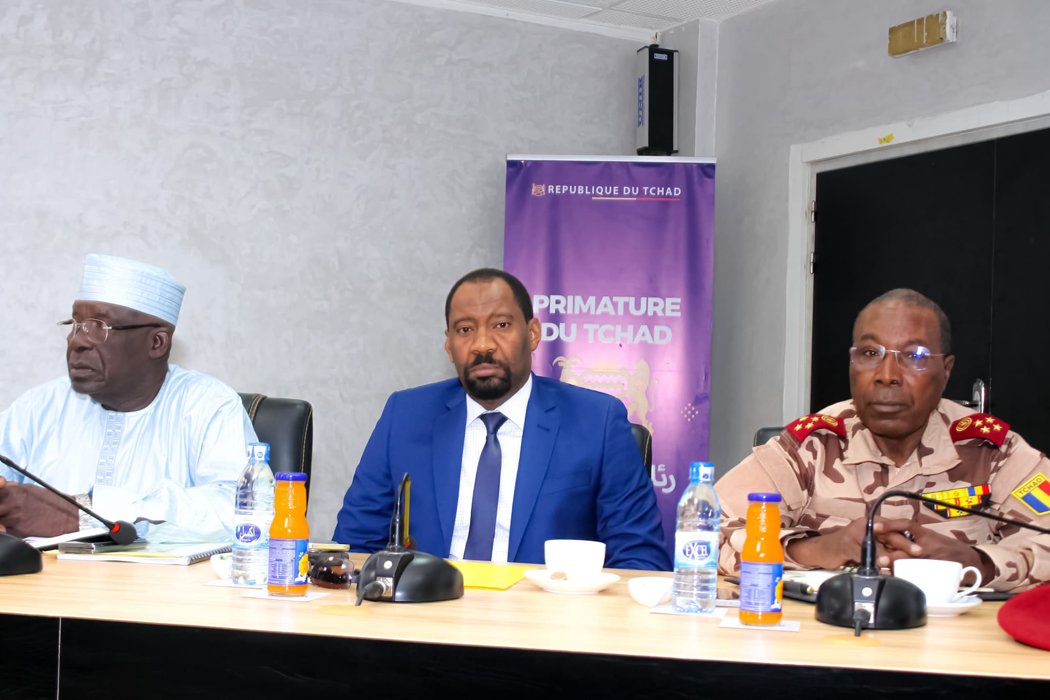 Le Tchad officialise le retrait des forces françaises et met en place une commission de suivi Le Tchad officialise le retrait des forces françaises et met en place une commission de suivi