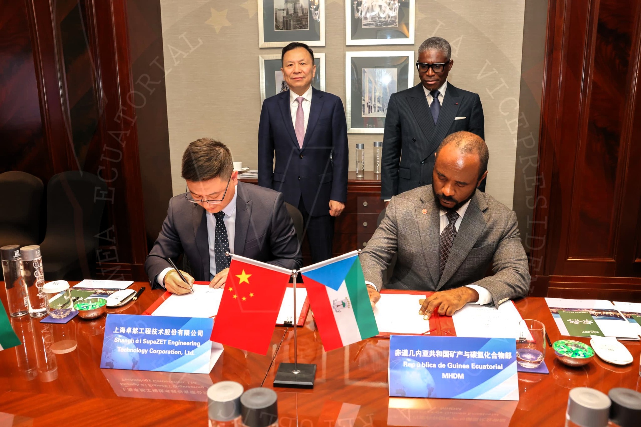 Guinée Équatoriale :  signature d’un mémorandum d'entente pour la construction d'une raffinerie