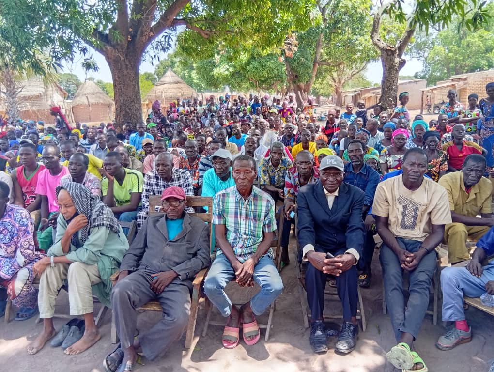 Tchad : le préfet à l’écoute des habitants de Magoumbou face aux défis de cohésion et d’accès aux services Tchad : le préfet à l’écoute des habitants de Magoumbou face aux défis de cohésion et d’accès aux services