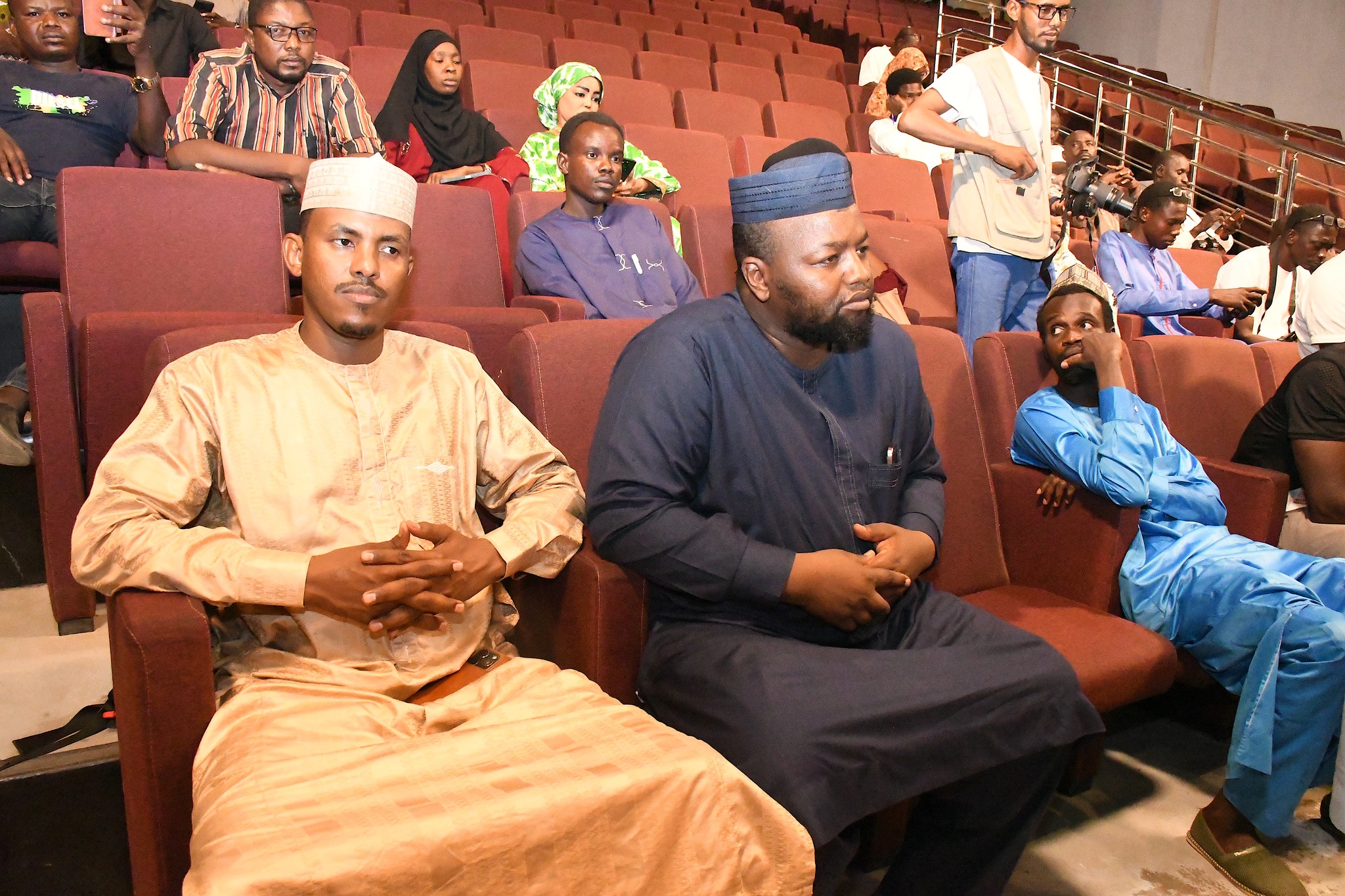 Tchad  Le Ministre des Postes éclaircit les journalistes sur l'accord numérique Tchad-Cameroun Tchad  Le Ministre des Postes éclaircit les journalistes sur l'accord numérique Tchad-Cameroun