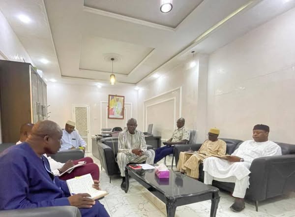 Tchad – Ndjamena : Le Ministère de l’Environnement et la Mairie s'allient contre la pollution plastique Tchad – Ndjamena : Le Ministère de l’Environnement et la Mairie s'allient contre la pollution plastique