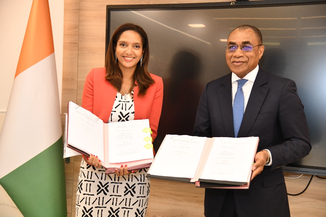 Côte d’Ivoire : signature de trois conventions d’environ 90 milliards de FCFA avec la France Côte d’Ivoire : signature de trois conventions d’environ 90 milliards de FCFA avec la France