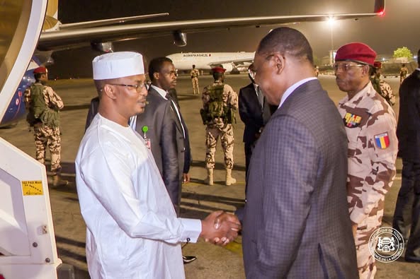 Tchad : Le Président Déby Itno de retour à N'Djamena après le 26e Sommet de la CEEAC Tchad : Le Président Déby Itno de retour à N'Djamena après le 26e Sommet de la CEEAC
