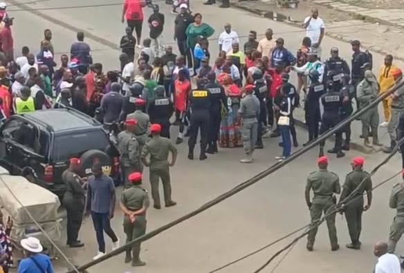 Cameroun : Dispositif sécuritaire renforcé à Douala pour le retour de Maurice Kamto Cameroun : Dispositif sécuritaire renforcé à Douala pour le retour de Maurice Kamto