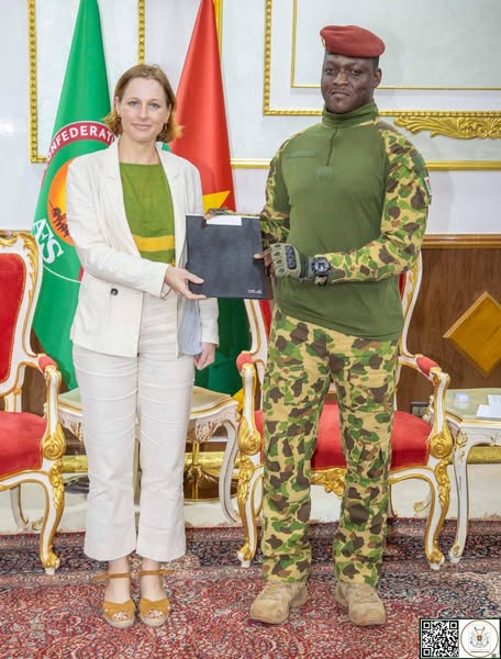 Présentation des lettres de créance : Une nouvelle Ambassadrice pour renforcer la coopération Burkina Faso-Luxembourg Présentation des lettres de créance : Une nouvelle Ambassadrice pour renforcer la coopération Burkina Faso-Luxembourg