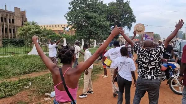 Images : Diaspora Images : Diaspora