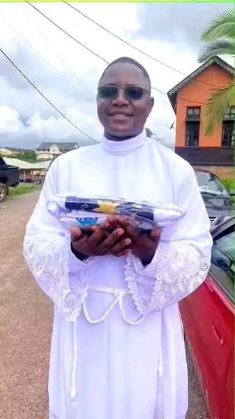 Cameroun : Deux catéchistes suspendus pour pratiques de sorcellerie après le décès d'un prêtre Cameroun : Deux catéchistes suspendus pour pratiques de sorcellerie après le décès d'un prêtre