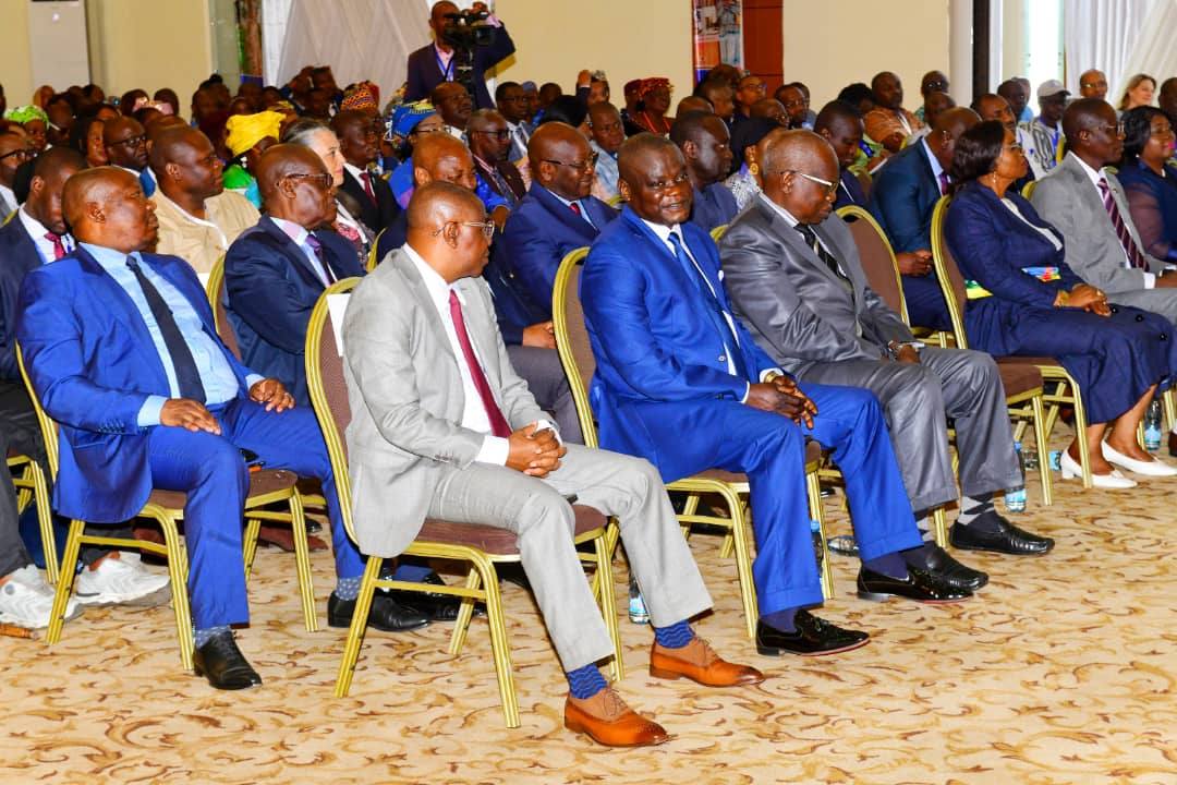 RCA : ouverture du forum de haut niveau sur le déplacement forcé et le rôle du secteur privé RCA : ouverture du forum de haut niveau sur le déplacement forcé et le rôle du secteur privé