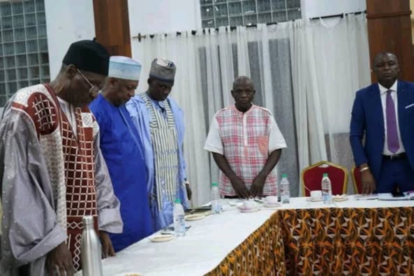 Cameroun : L'opposition à la recherche d'un candidat unique pour la présidentielle d'octobre 2025 Cameroun : L'opposition à la recherche d'un candidat unique pour la présidentielle d'octobre 2025