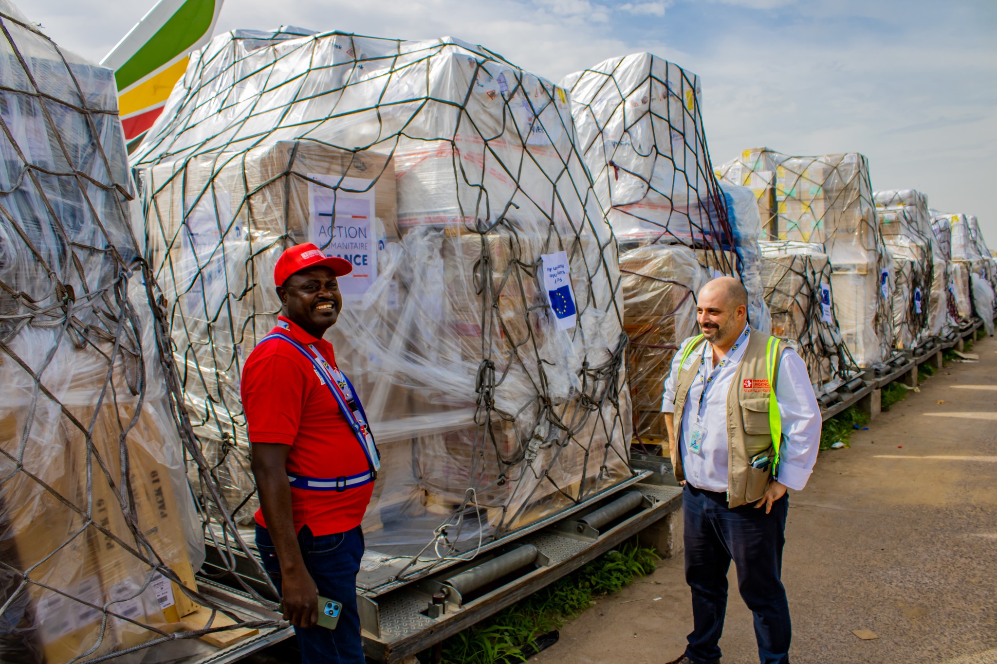 Solidarité Humanitaire : 28 tonnes d'aide française acheminées vers l'Est du Tchad