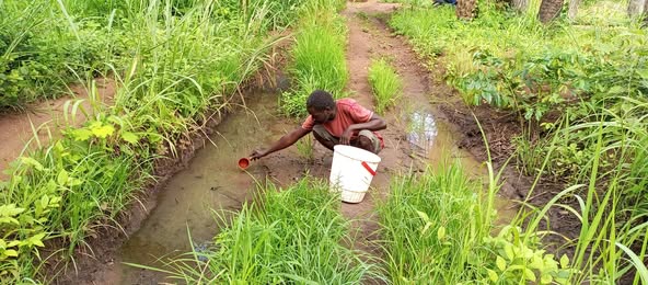 RCA : Accès à l'eau potable pour plus de 50 ménages à Appochi grâce à la MINUSCA RCA : Accès à l'eau potable pour plus de 50 ménages à Appochi grâce à la MINUSCA