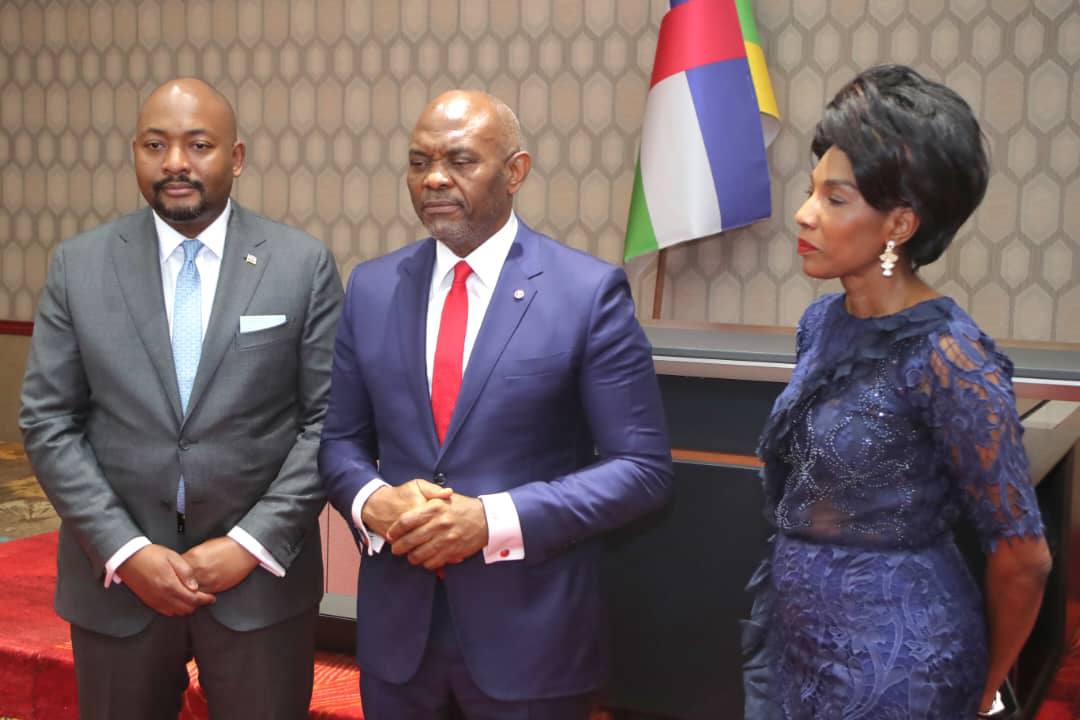 RCA : le président Faustin Archange Touadéra échange avec l'entrepreneur nigérian Tony Elumelu