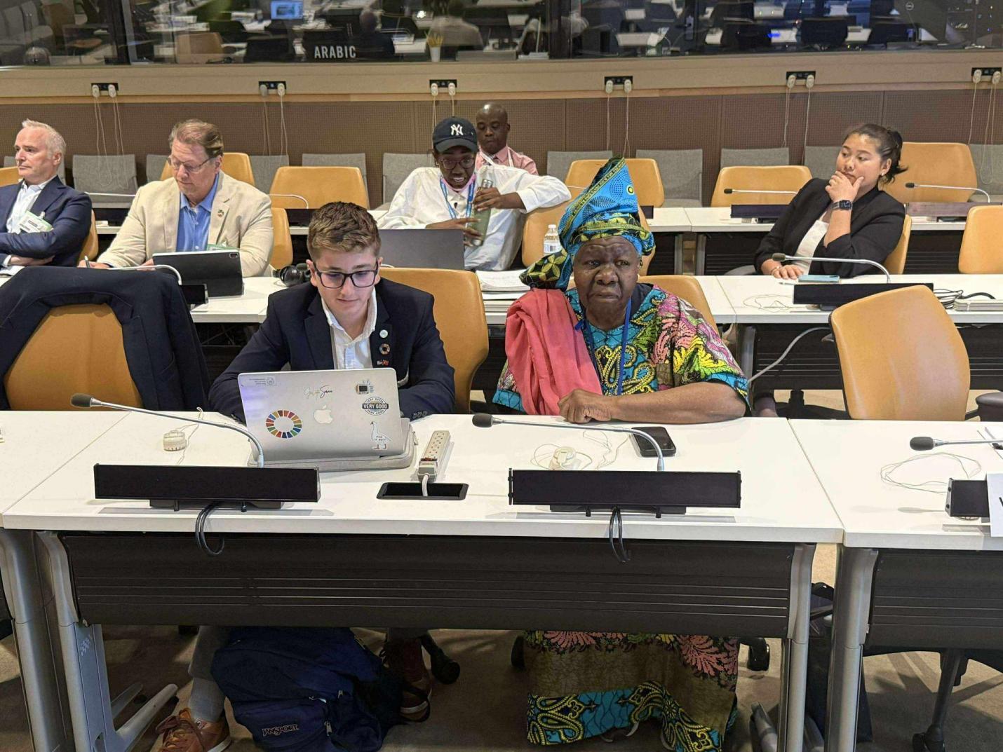 Un public de tous âges était présent au Forum. Un public de tous âges était présent au Forum.