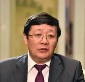 Lou Jiwei, Ministre chinois des finances
