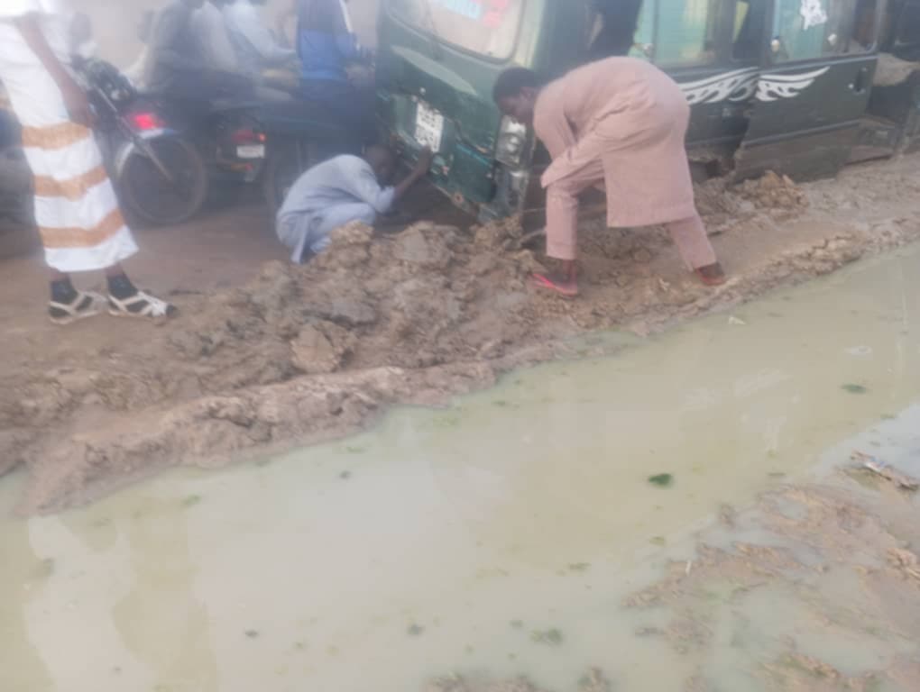 Tchad : à N’Djamena, quand la pluie enferme tout le quartier Chadartalata dans la boue