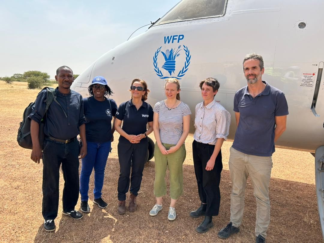 Tchad : L'Ambassadrice britannique en mission à Iriba, souligne l'urgence de l'aide aux réfugiés