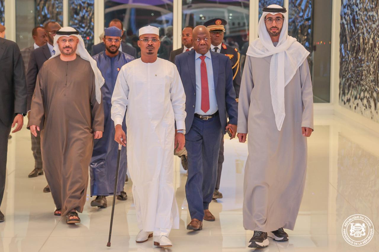 PND : Le président Tchadien est arrivé à Abu Dhabi