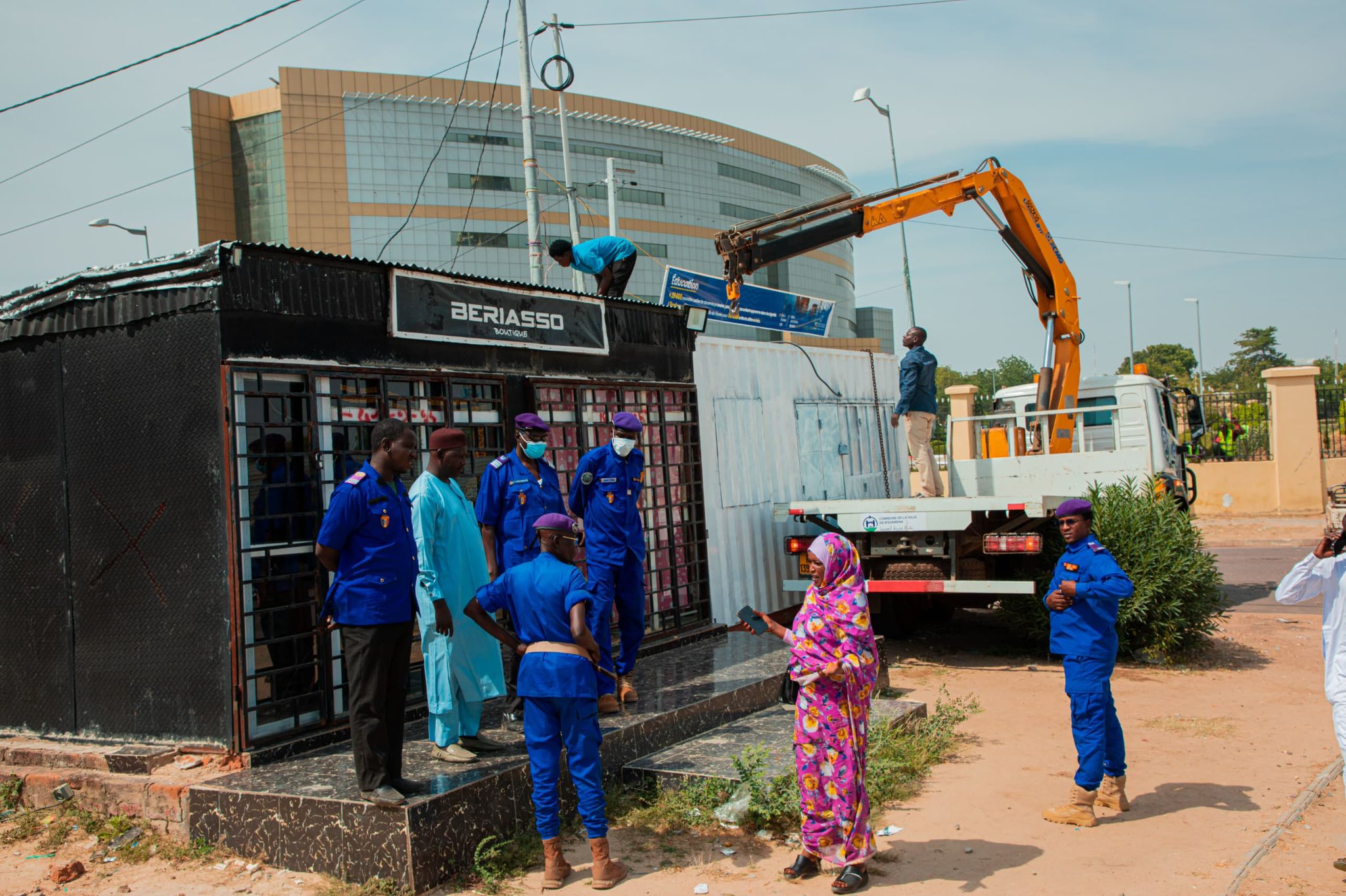 Tchad : Opération de dégagement des conteneurs et épaves