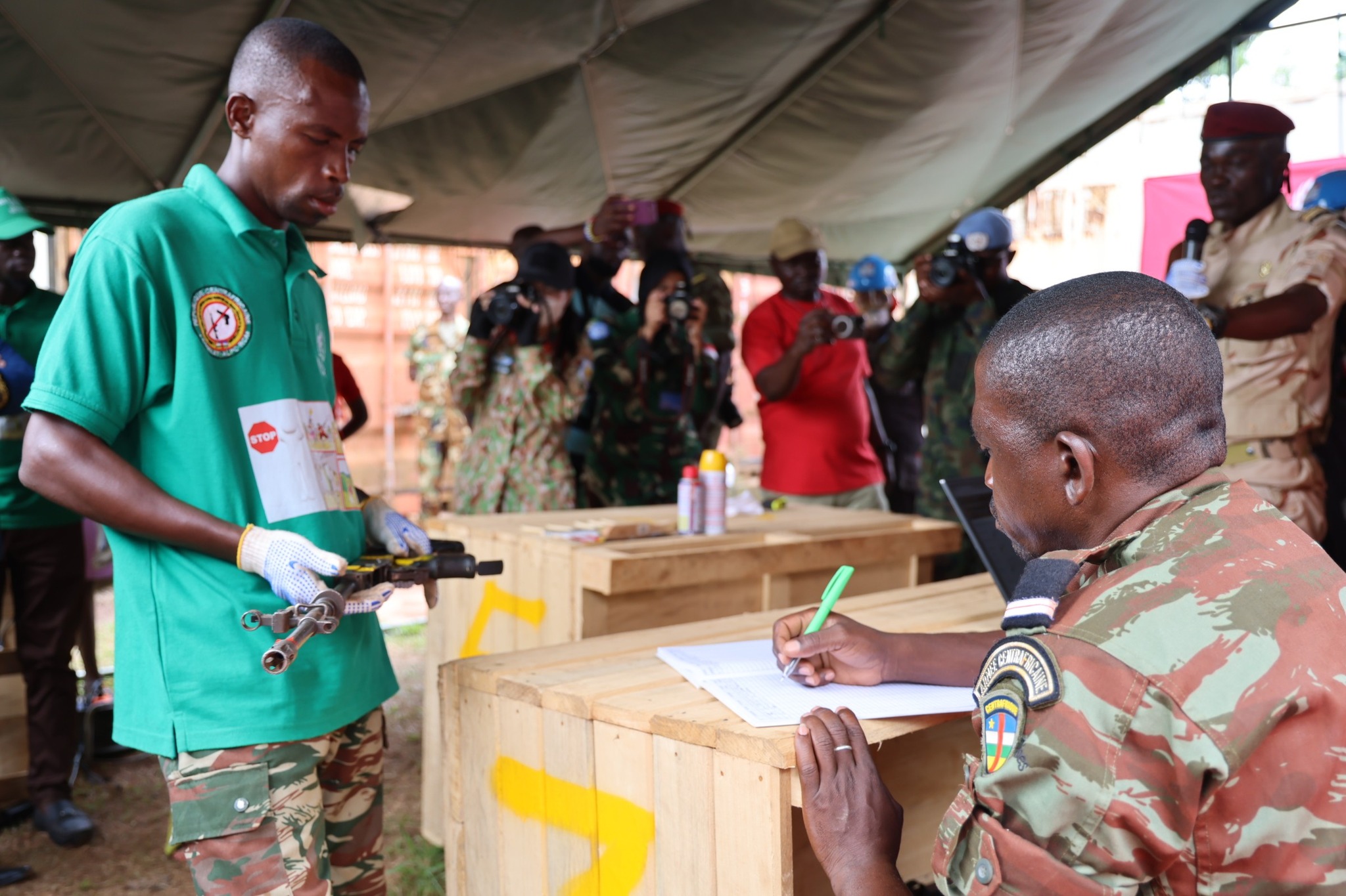 RCA - France : Destruction d’armes, un pas de plus vers la paix