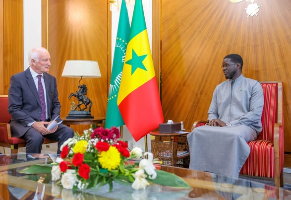 Sénégal : Le Président Bassirou Diomaye Faye reçoit le PDG d’Endeavour Mining pour des investissements stratégiques