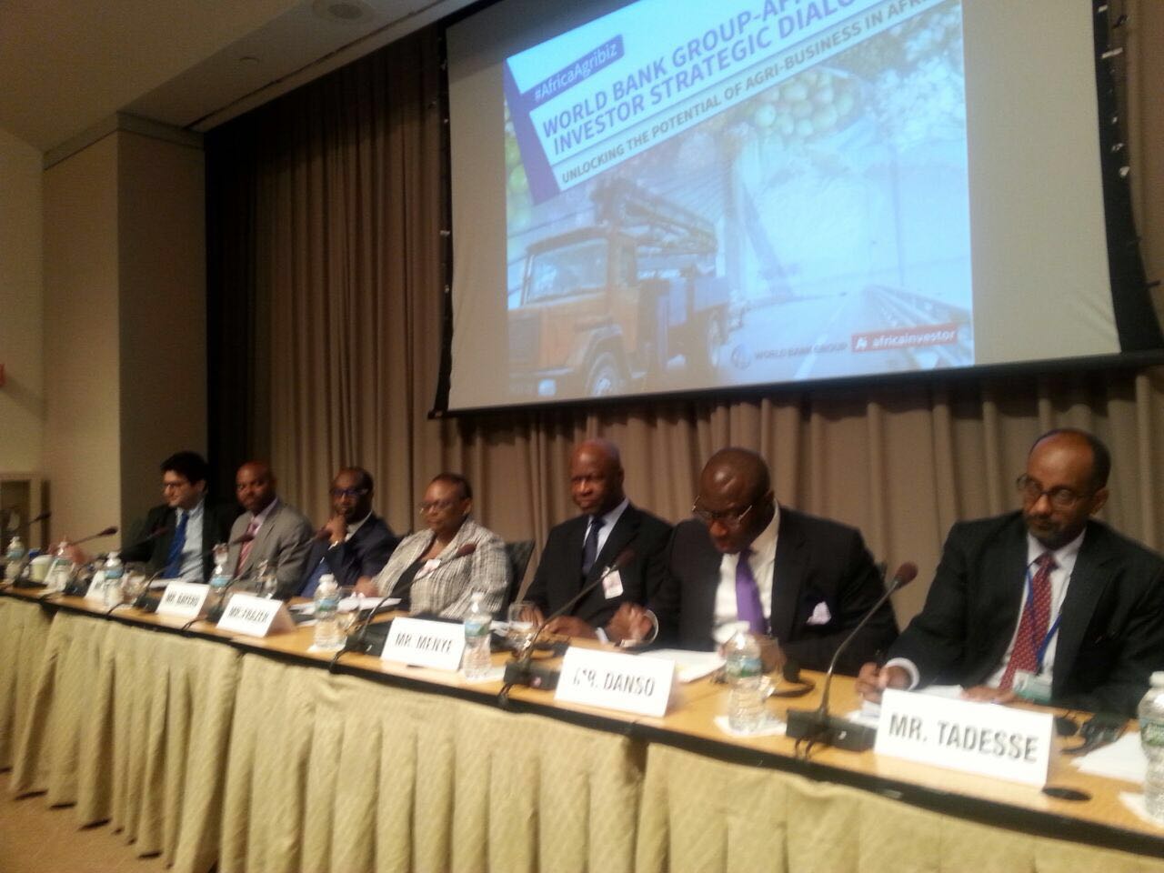 Carrière Essimi Menye rebondi au FMI!