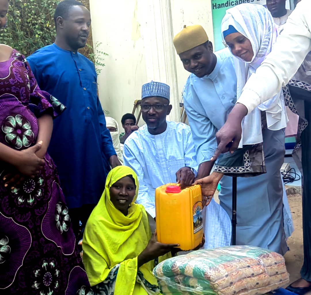 Solidarité nationale : plus de 1 200 kits alimentaires remis aux personnes handicapées à N’Djamena
