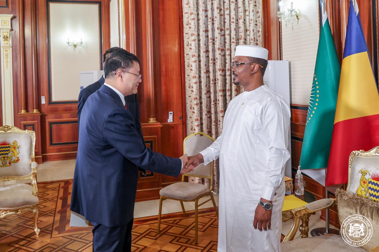 Tchad : le PCA de la CNPCI reçu par le chef de l’État Mahamat Idriss Deby