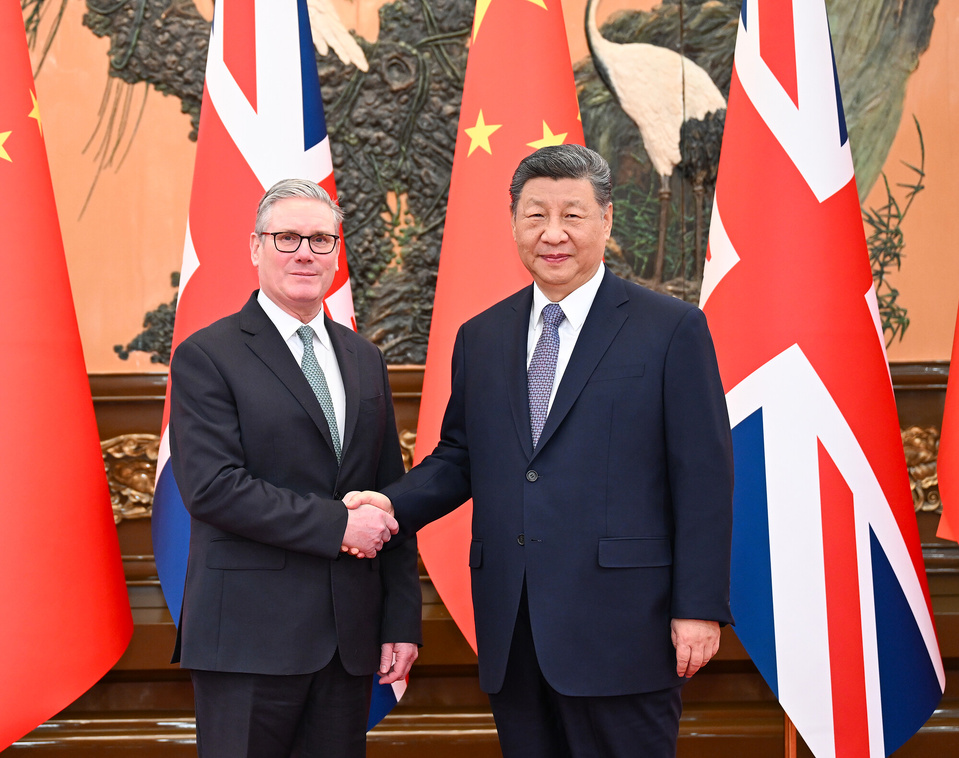 Chinese President Xi Jinping meets with British Prime Minister Keir Starmer, who is on an official visit to China, at the Great Hall of the People in Beijing, on January 29, 2026. Photo: Xinhua
