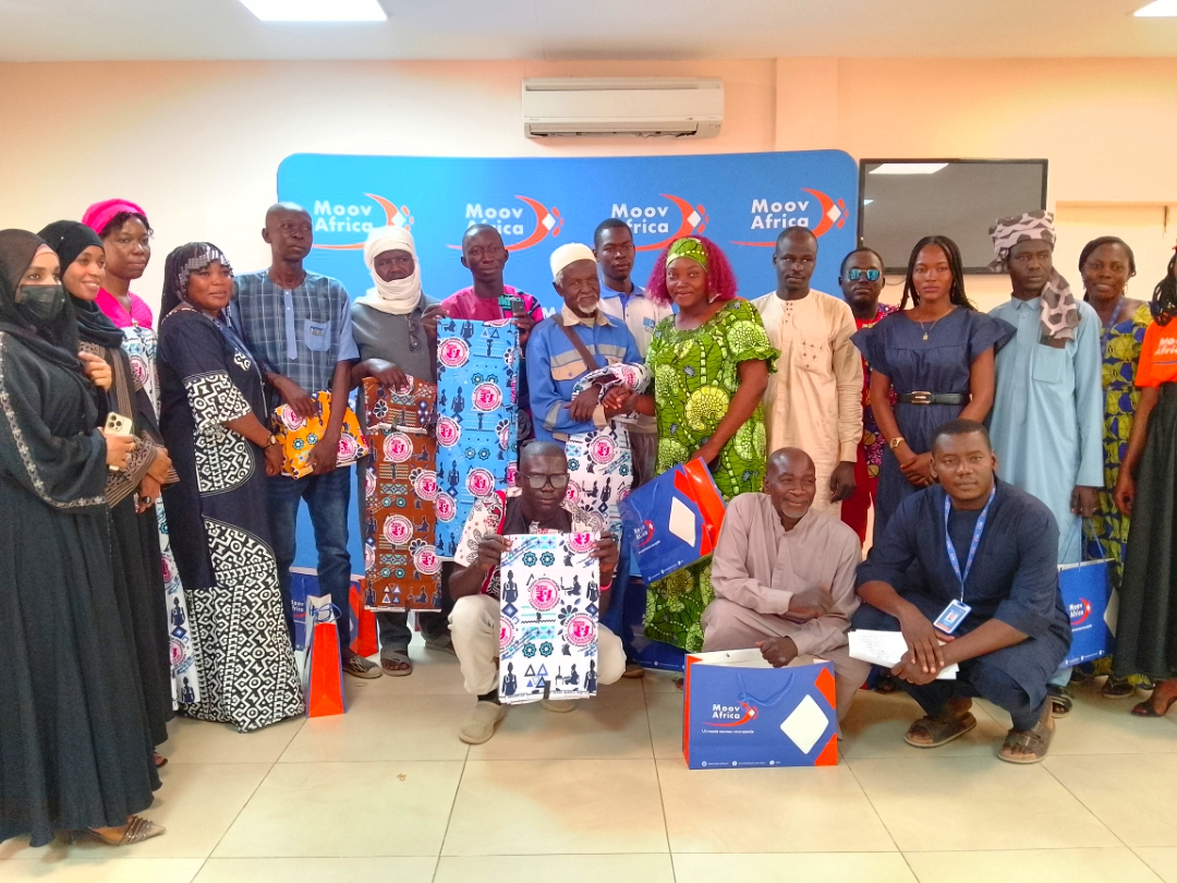 ​Moov Africa célèbre la femme : Première remise de prix de la PROMO Quiz Pagnes 08 mars 2026