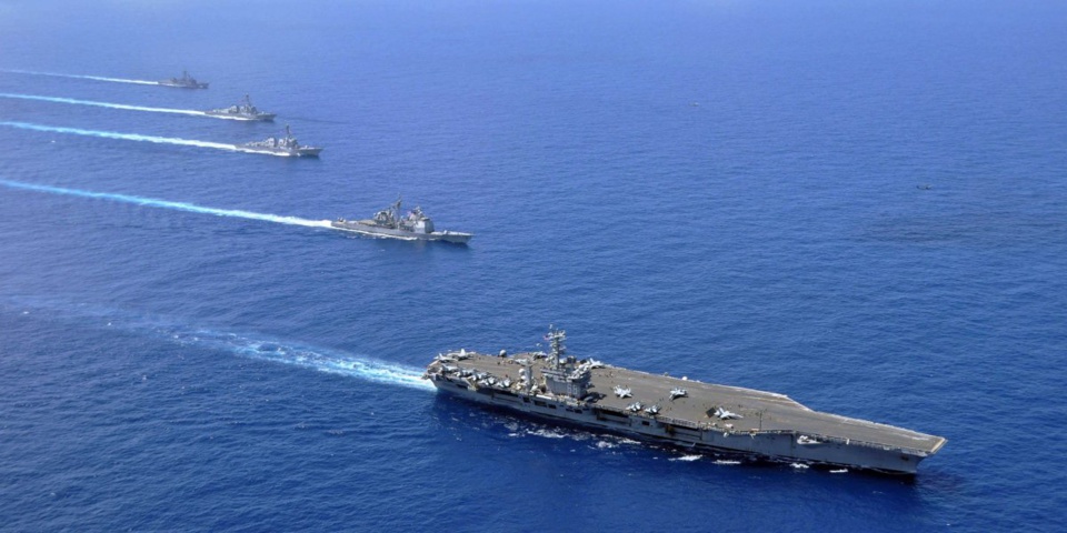 Les contradictions des Etats-Unis sur le problème de la mer de Chine méridionale