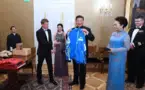 Chinese, Finnish presidents presented with tracksuits from winter sports athletes 
