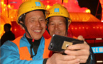 China to cut rates for mobile internet services by 30 percent in 2018