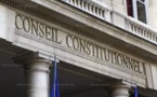 Délai de recours contre une obligation de quitter le territoire notifiée à un étranger détenu et délai au juge pour statuer sur cette contestation jugés trop courts par le Conseil Constitutionnel 