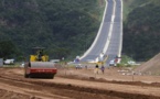 Uhuru Kenyatta et Akinwumi Adesina exhortent le secteur privé à investir davantage dans les infrastructures en Afrique