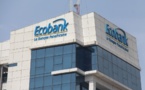 Le personnel d'Ecobank apporte une aide bénévole et recueille des fonds pour les orphelinats