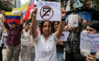 En images : les Vénézuéliens manifestent pour la démocratie