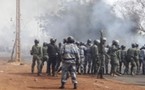 Mali: Des milliers de personnes s'exilent et les rebelles gagnent du terrain