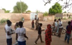 Tchad - Covid 19 : des jeunes distribuent gratuitement des cache-nez à N'Djamena